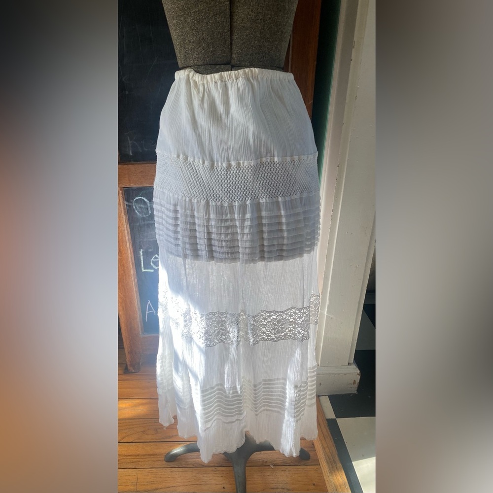 Young Threads White Sheer Lace Crochet Tassel Drawstring Maxi Skirt Size L Boho